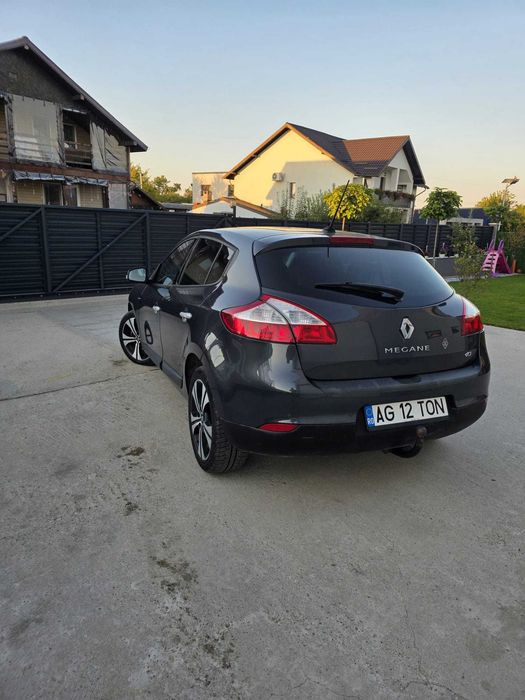 Renault Megane 2012   1.9 Tdi Bose