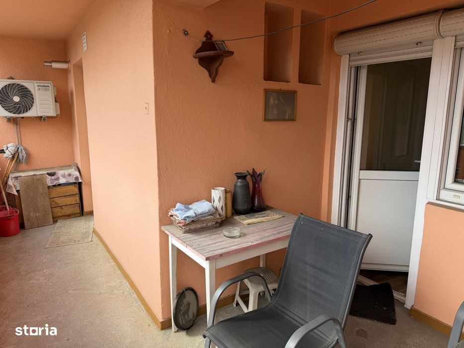 ap 3 camere viteazu ET 1 balcon mare