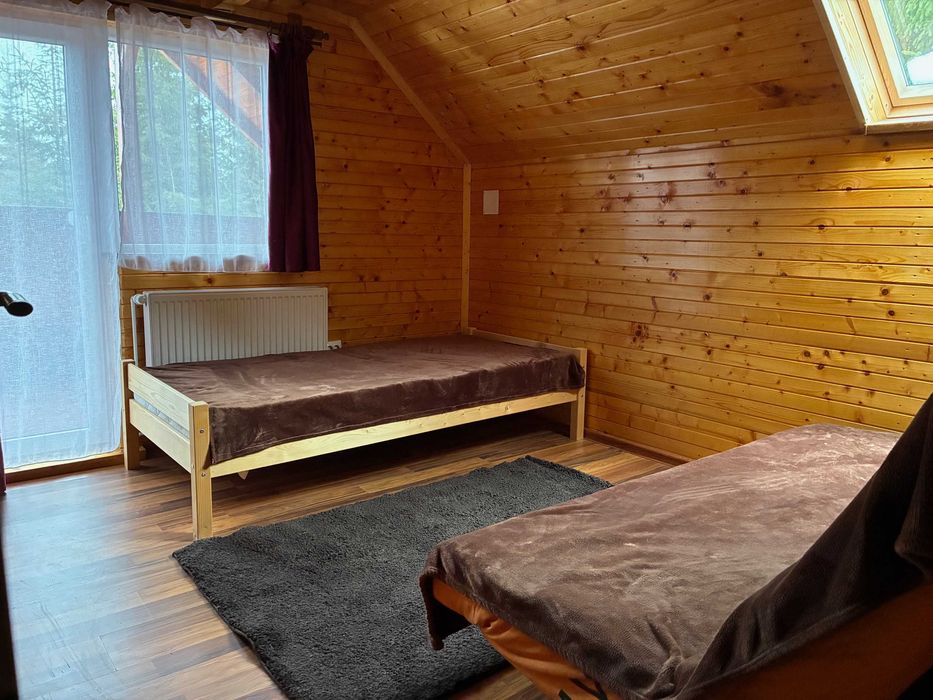 vand cabana in statiunea M.Baisorii