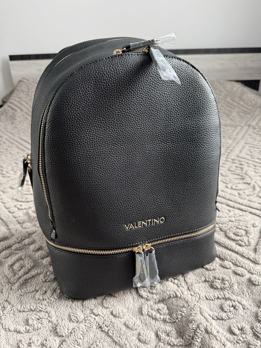 Rucsac Valentino nou cu eticheta