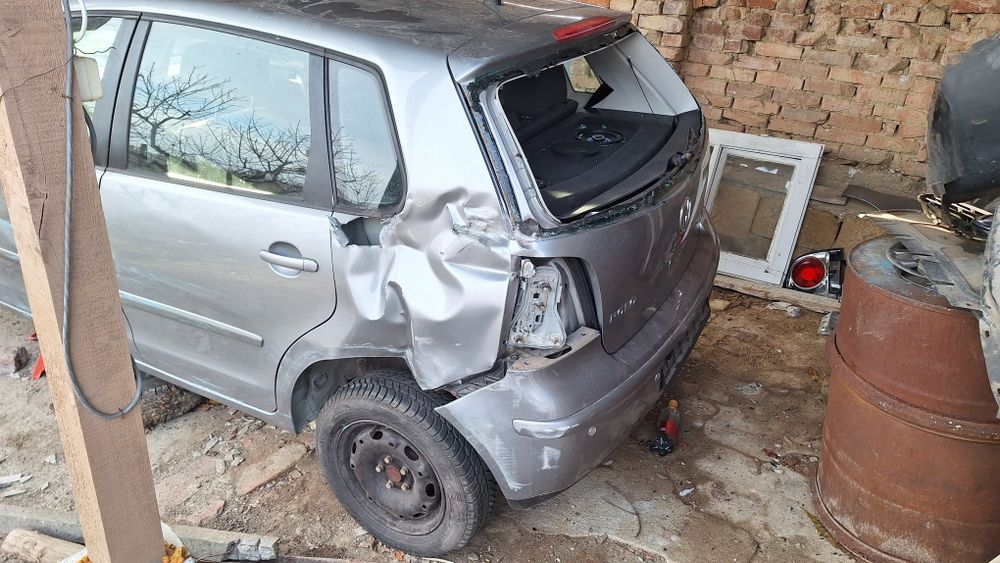 VW Polo 4 (9n3) FACELIFT 1.4 16V на части