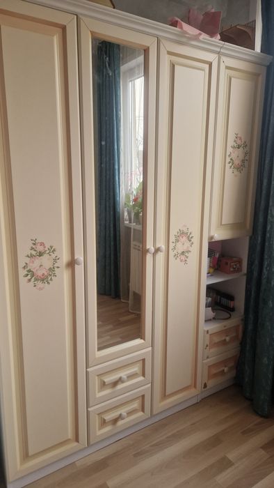 Спальний гарнитур для девочки