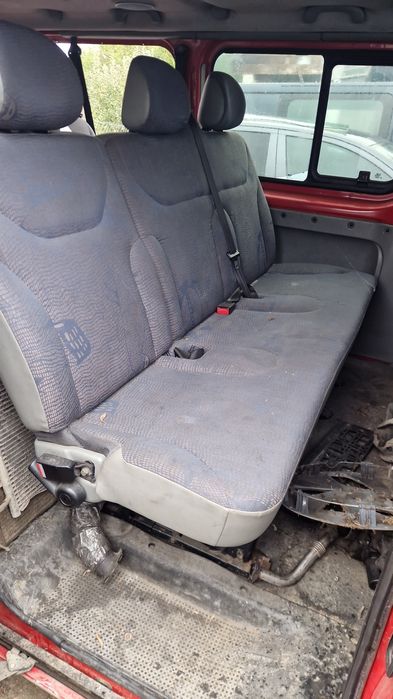 Banchete renault trafic opel vivaro randul2 model 5 locuri