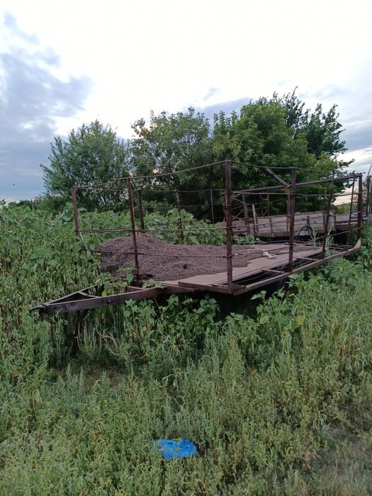 Трактор, прицеп, гребка, косилка два полотна
