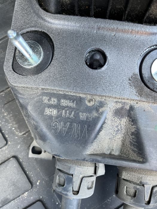 Кулиса шкода рапид 2013