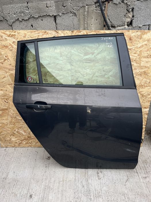 Ușa/Uși Opel Zafira C 2013 stânga-dreapta față-spate