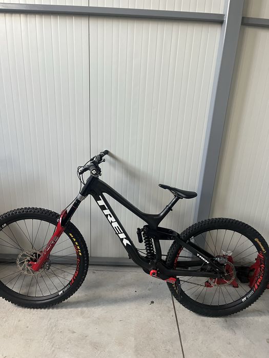 Trek Session 9.9 2022 L 29