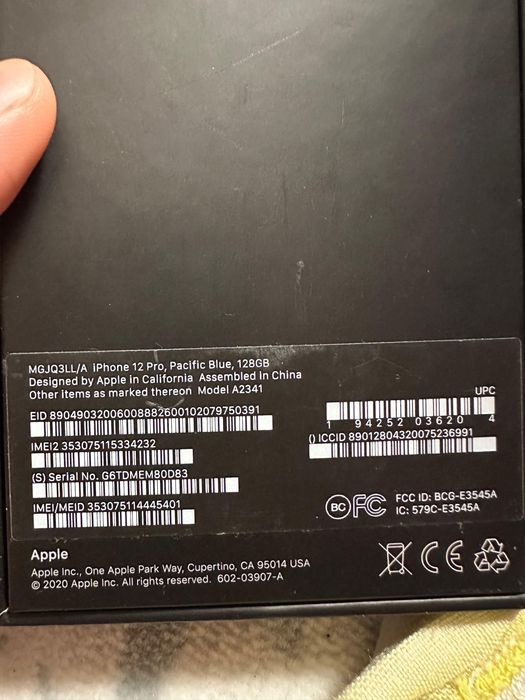 Iphone 12 pro с коробкой