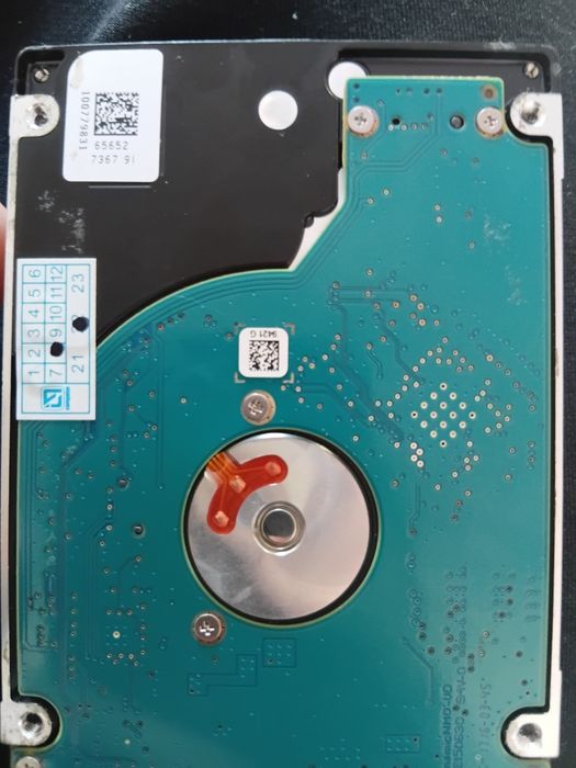 жесткий диск Seagate Laptop Thin HDD емкостью 500 ГБ