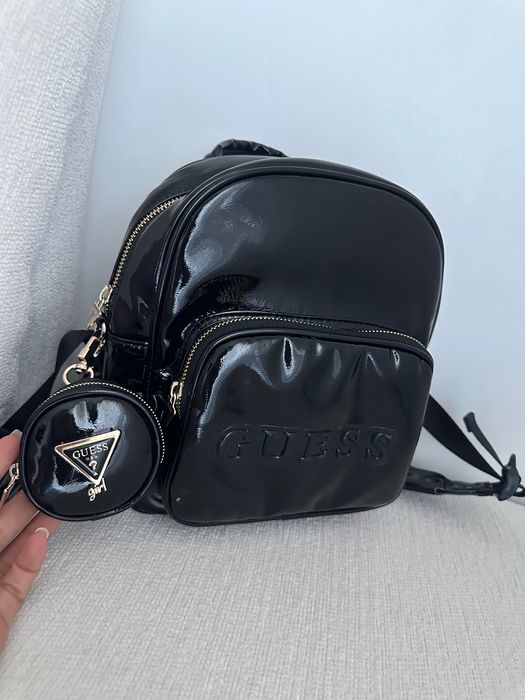 Оригинална дамска раница GUESS