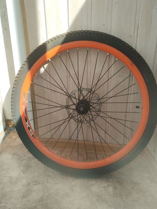 Продам колесо диаметр 24