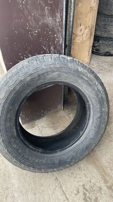 Продам шины  265/65 R17