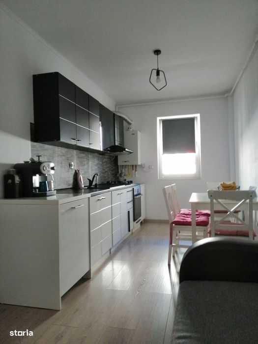 Apartament 2 camere Baciu cu balcon, parcare și mobilier complet