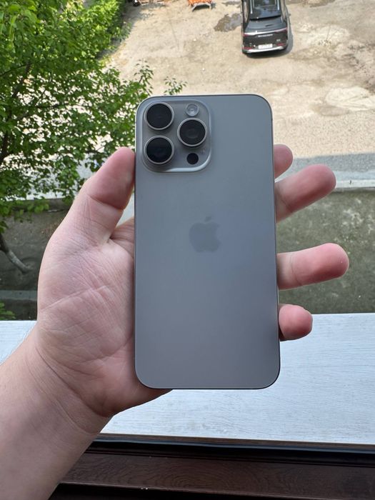 Iphone 15 pro max ideal