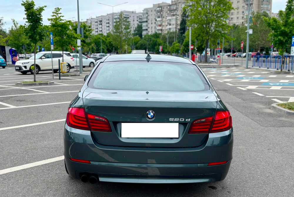 BMW Seria 5 2010 — imagine 4
