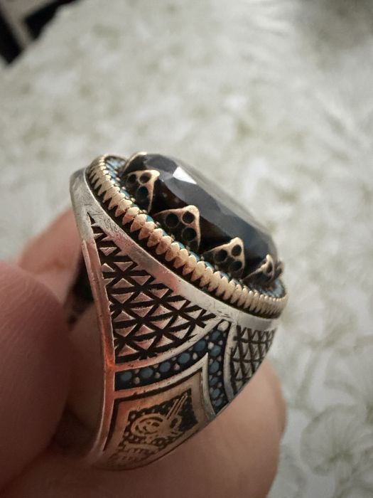 Продам ювилирное изделие
