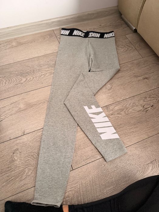 Дамски клин Nike