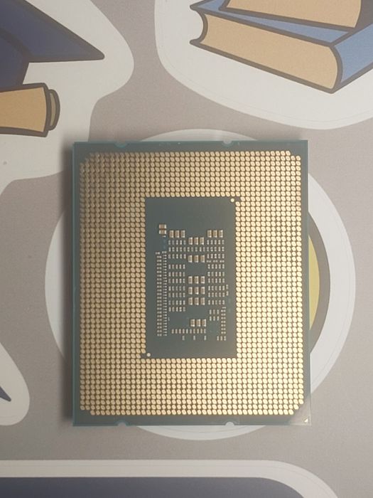Продам процессор Intel Core I3-12100F