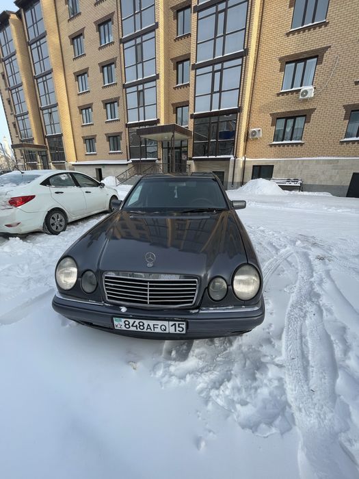 Продам мерседес 210