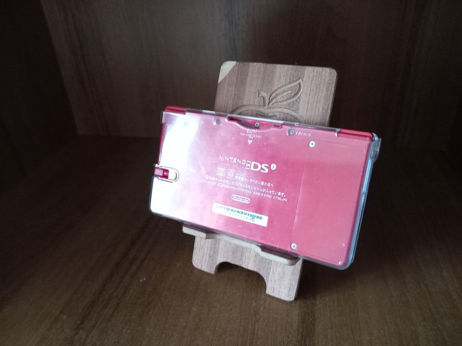 Nintendo DSI Wine
