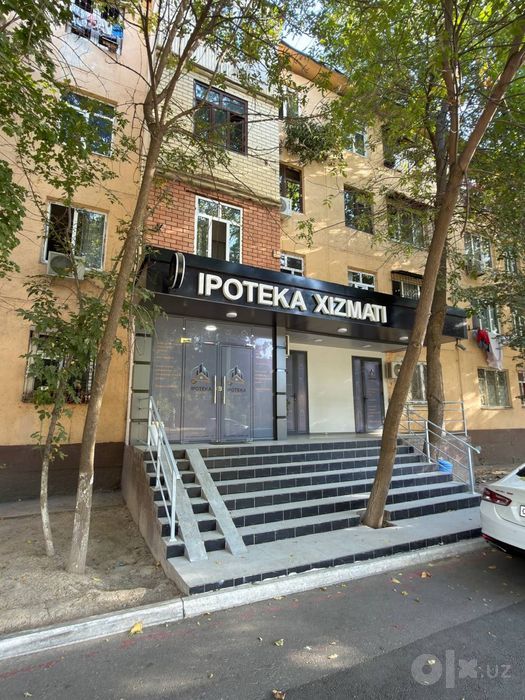 Продаетсия ПодОфис ориентир 11 квартал/Шох мед 55м2