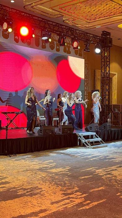 LED -экраны и техническое освещение, которое подчеркнет каждый момент!