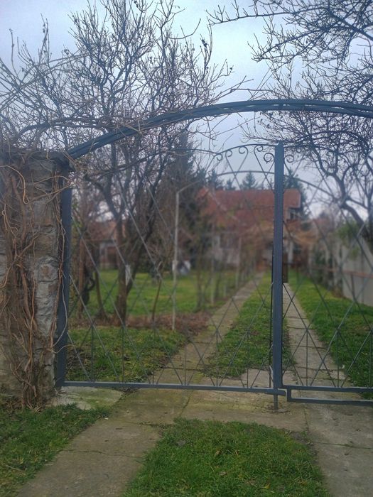 De inchiriat casa particular.