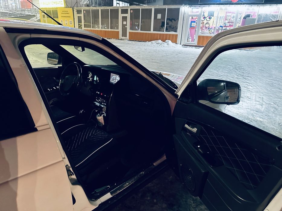 Lada Priora 2 luxe + 2014