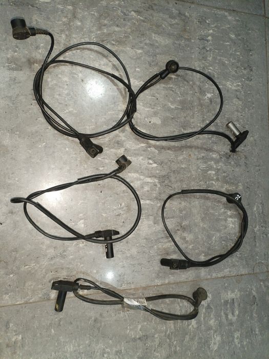 Датчик коленвала Мерседес м102 м111 м104