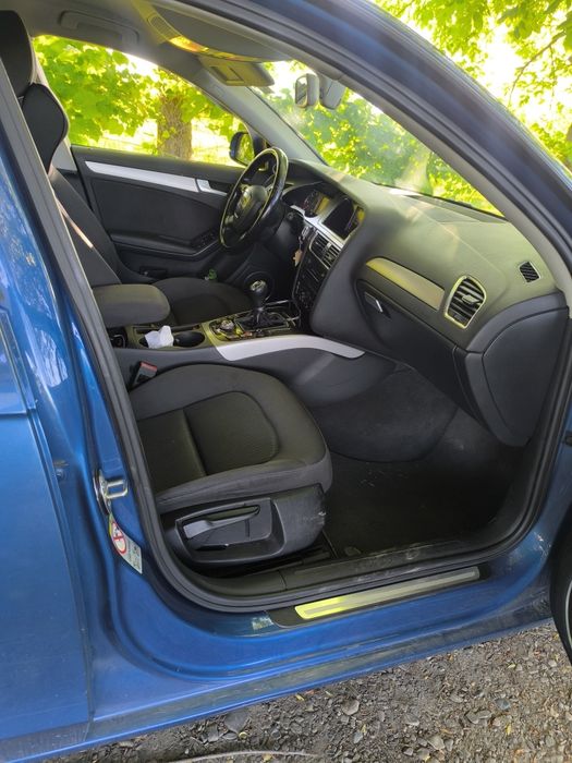 Vând audi A4 b8 din 2012