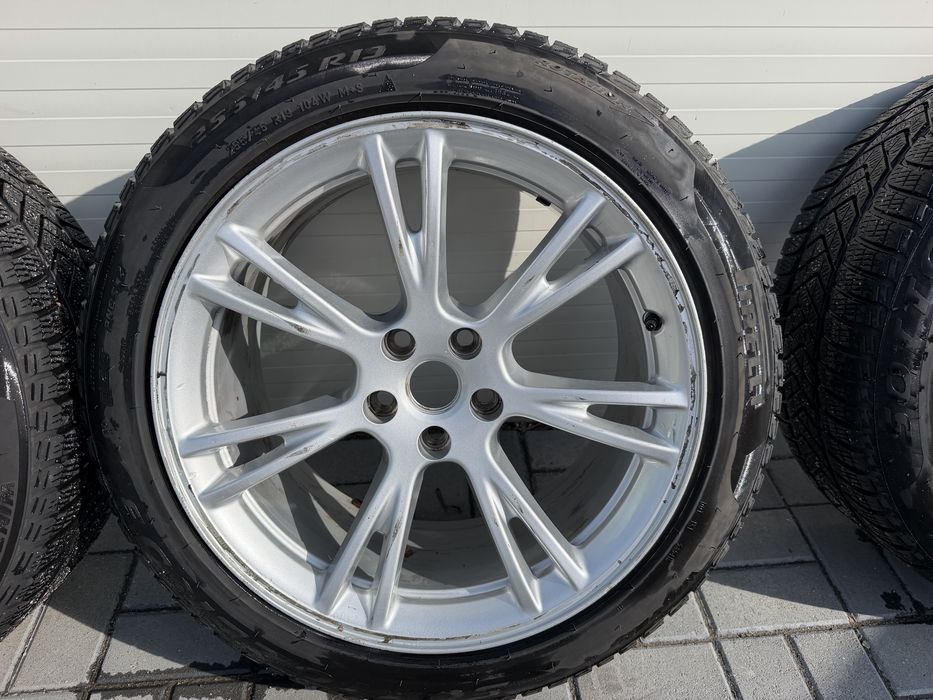 Roti complete Iarna Tesla model Y