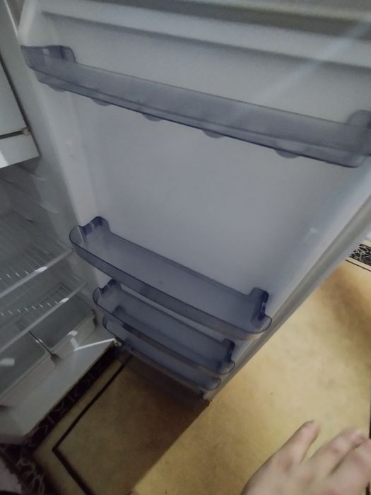 Холодильник  бирюса