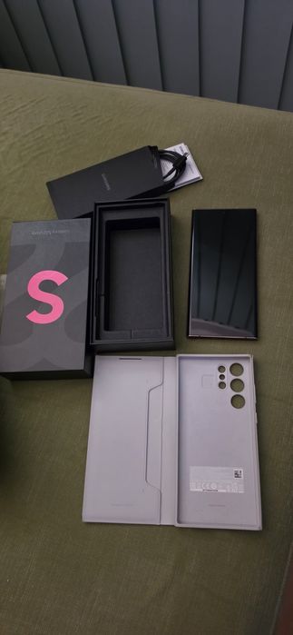 Samsung galaxy s22 ultra  256