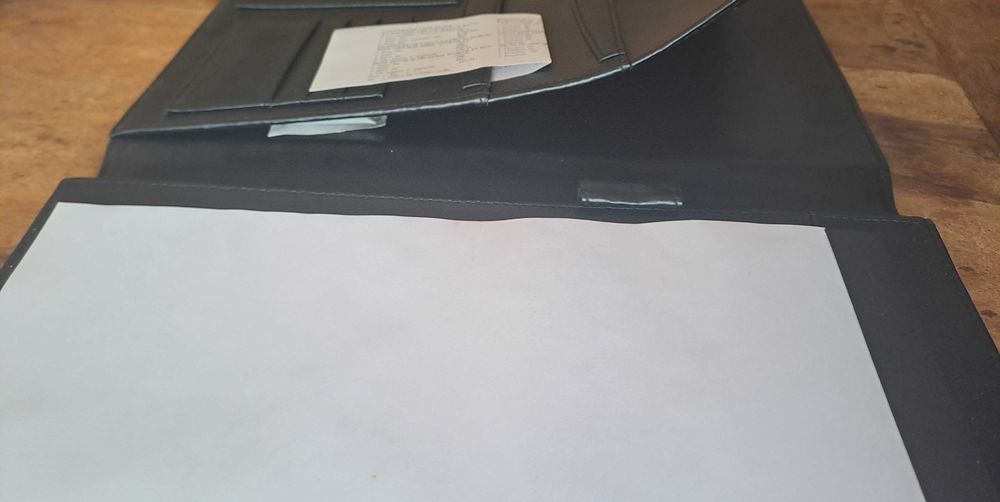 папка луксозна със соларен калкулатор Mline кожа черна A4