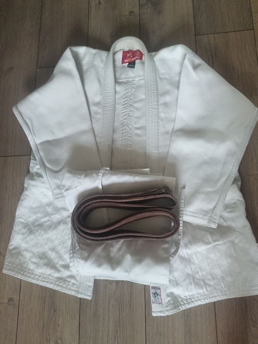 Продается кимоно KuSakura