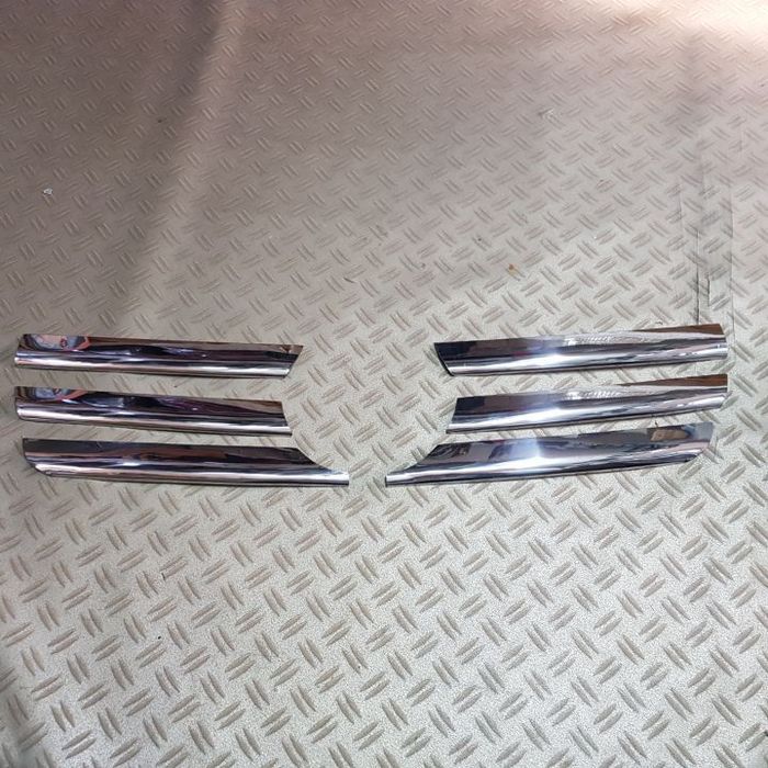 ornamente sprinter cdi inox grila ,manere usi inox, ,stopuri cromate