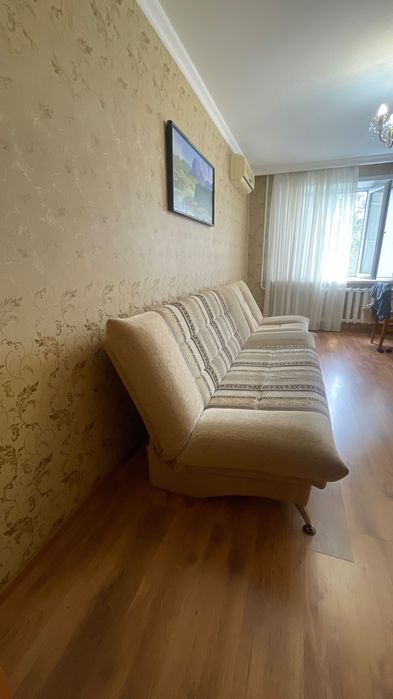 Продам диван и кресло
