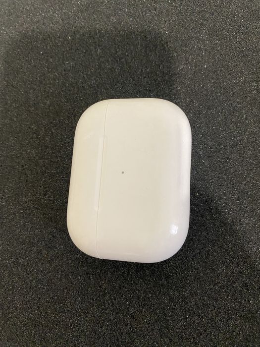 Airpods Pro 2 лайтнинг кейс