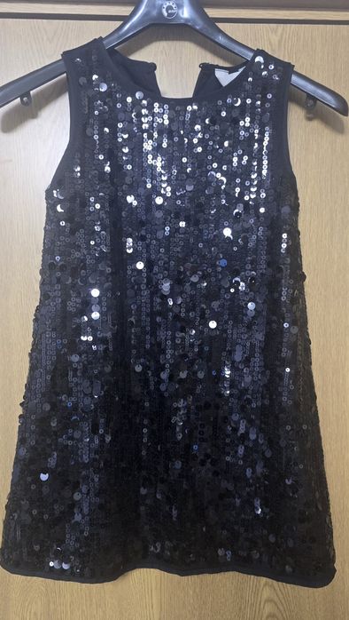 Рокля с паети H&M 116 см.