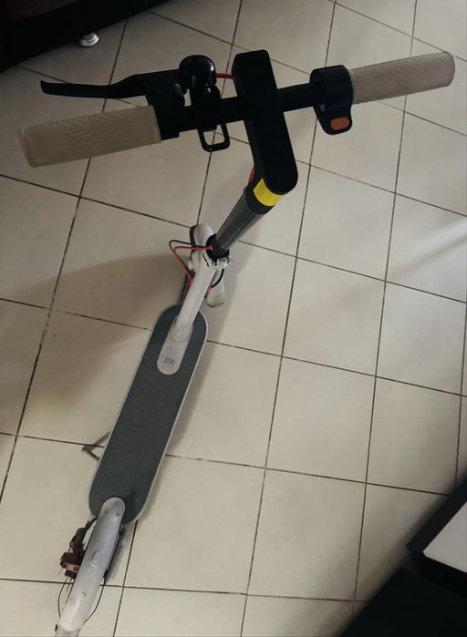 Trotinetă Xiaomi Mi Electric Scooter 3
