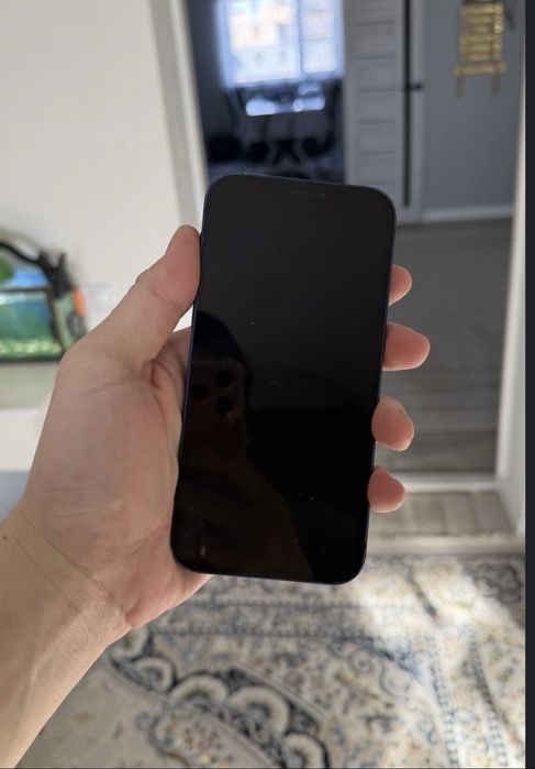 IPhone 12 срочно идеал