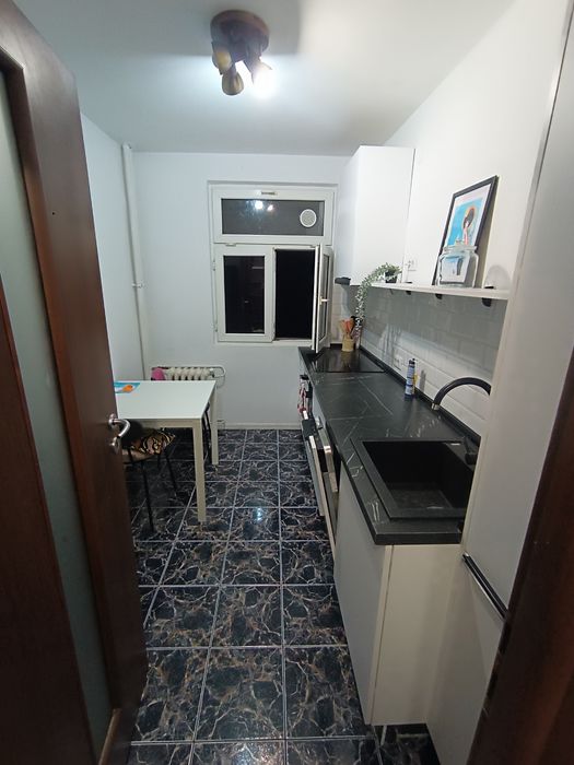 Inchiriez ap 2 camere
