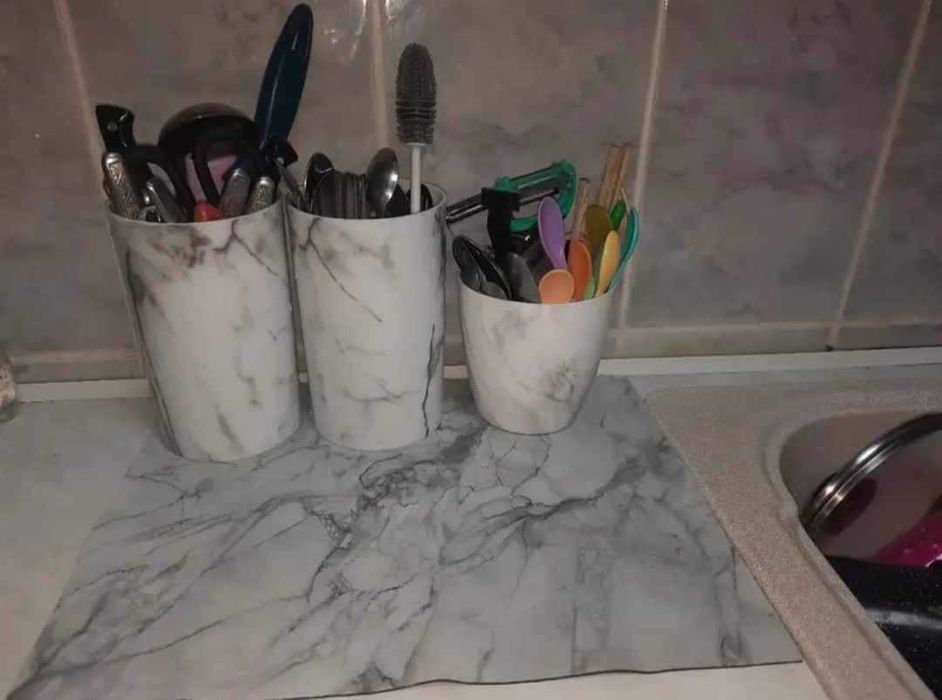 Поставка за кухненски инструменти за рязане