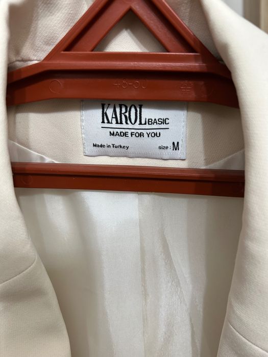 Белый пиджак, размер М, турецкий