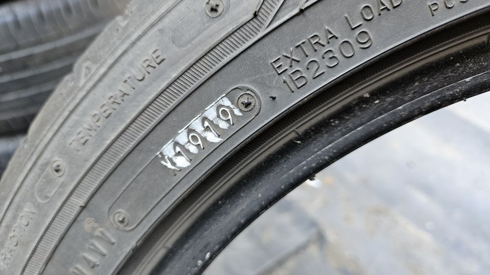 Гуми 235 45 18 фалкен