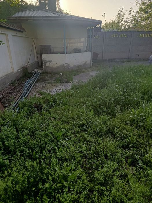 Назарбекда 6 соток ер СРОЧНО СОТИЛАДИ.