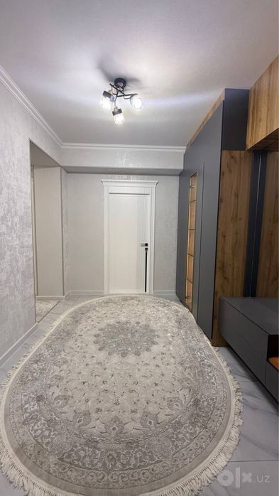 Продается 3 ком. Квартира площадью 82 кв.м. Адрес Самгаси