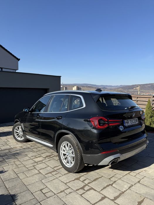 BMW X3 sDrive18d Hybrid 2022 Automată 35.000 km – 31.000€