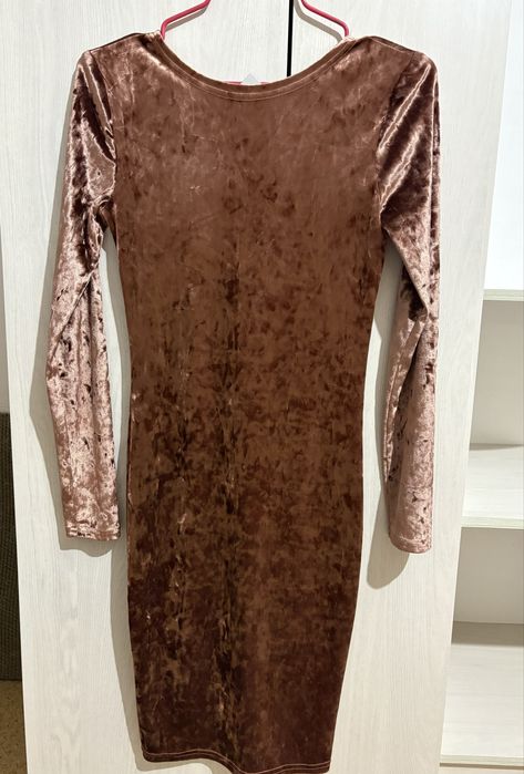 Платья женские продам