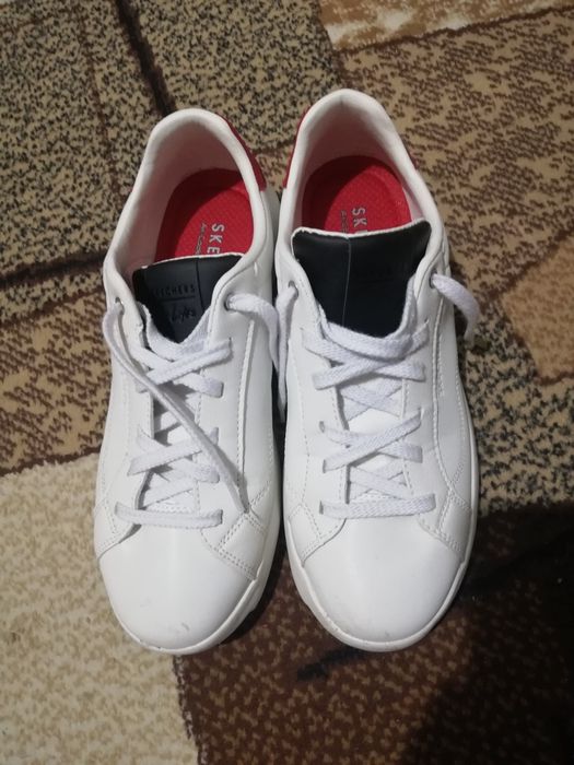 Pantofi sport albi